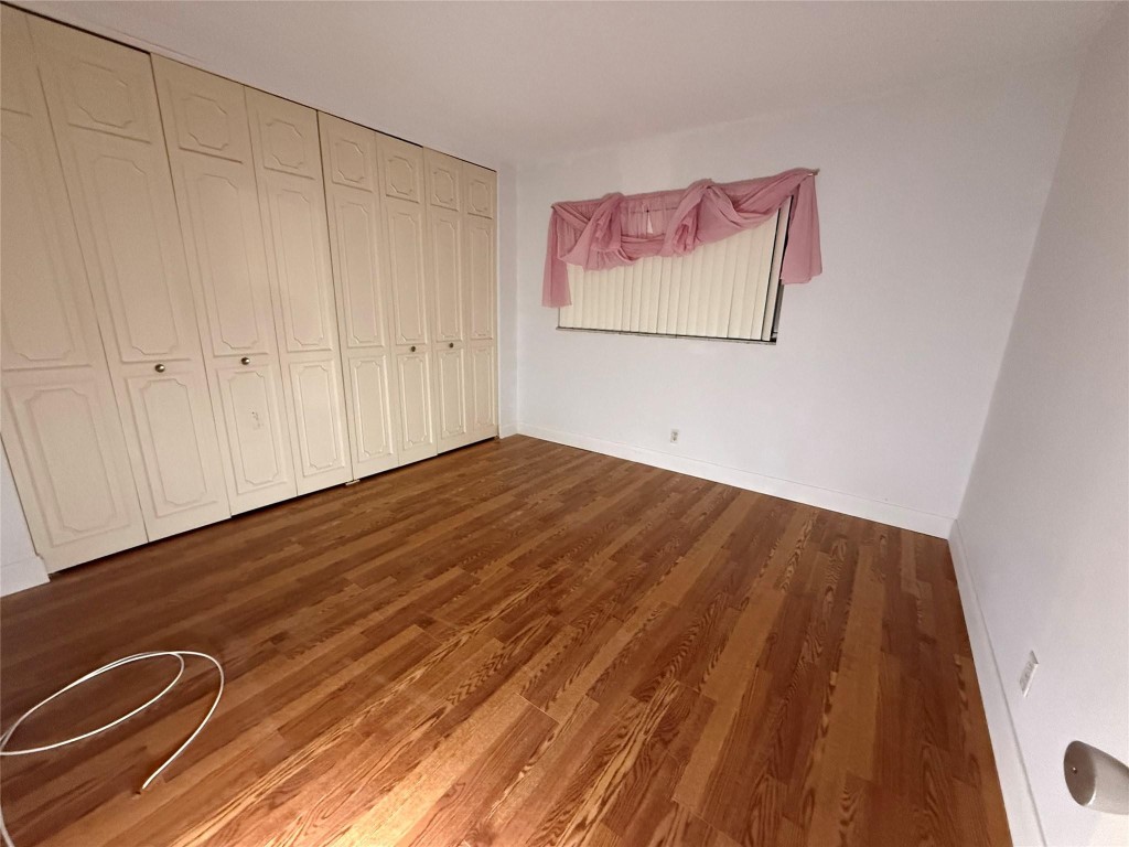 Briarwood Club 3 Condo - Residential Lease