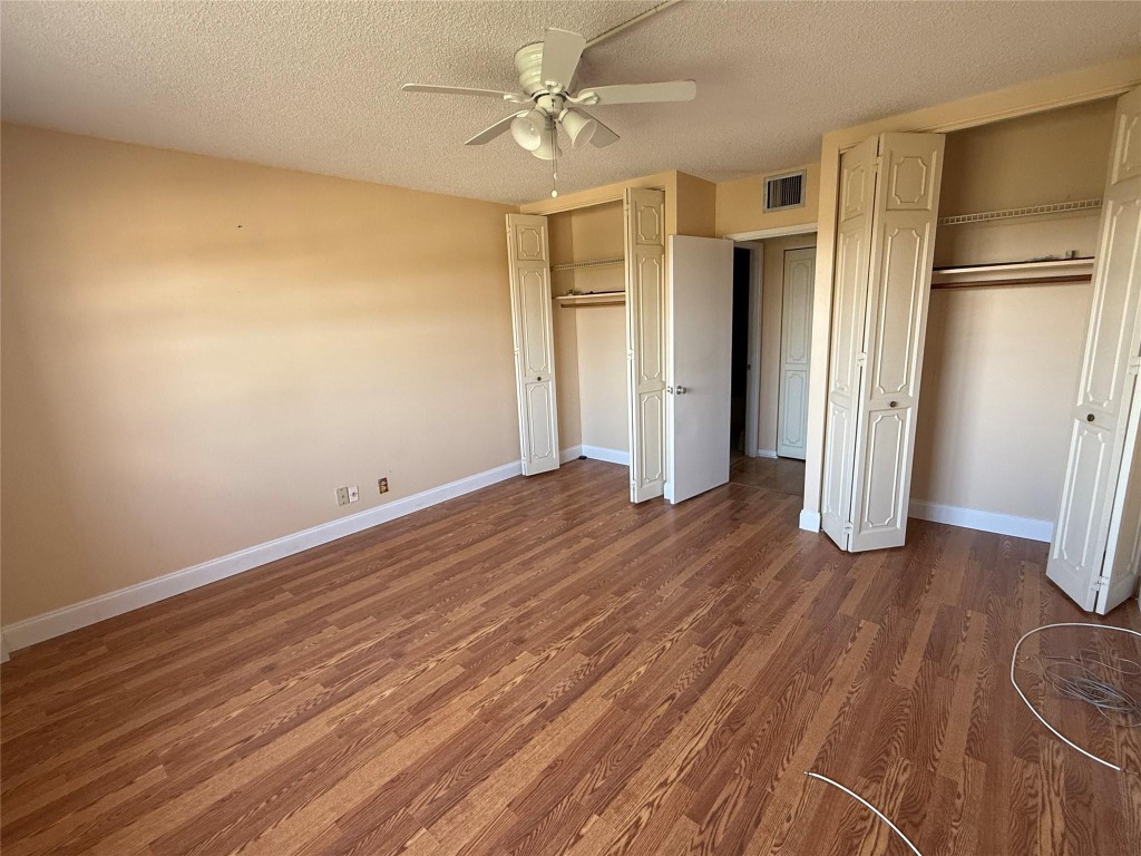 Briarwood Club 3 Condo - Residential Lease