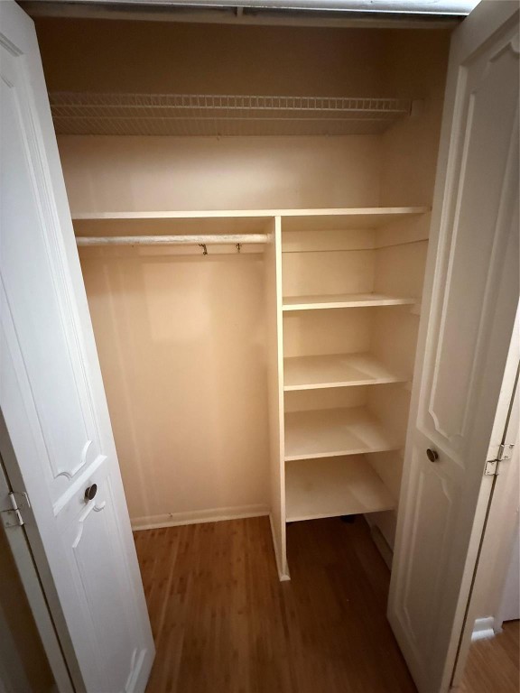 Briarwood Club 3 Condo - Residential Lease