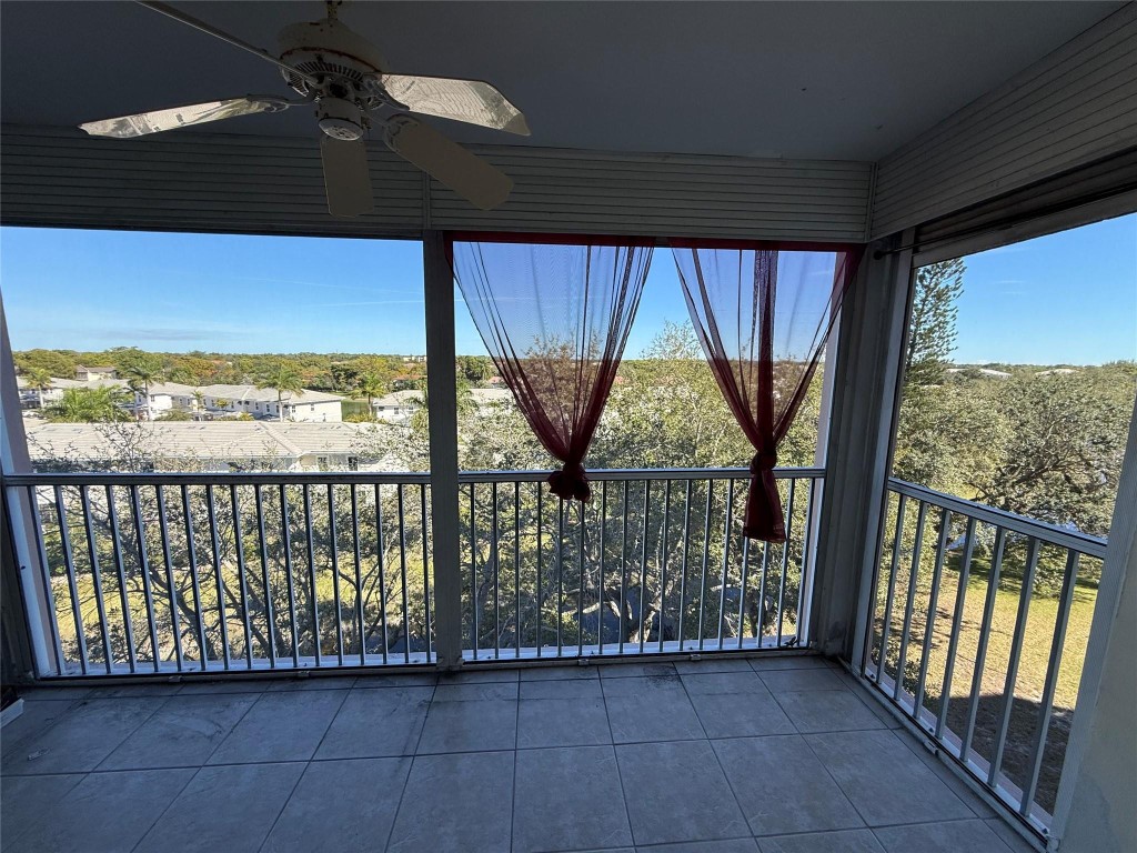 Briarwood Club 3 Condo - Residential Lease