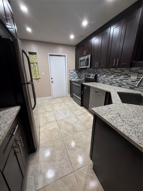 Briarwood Club 3 Condo - Residential Lease