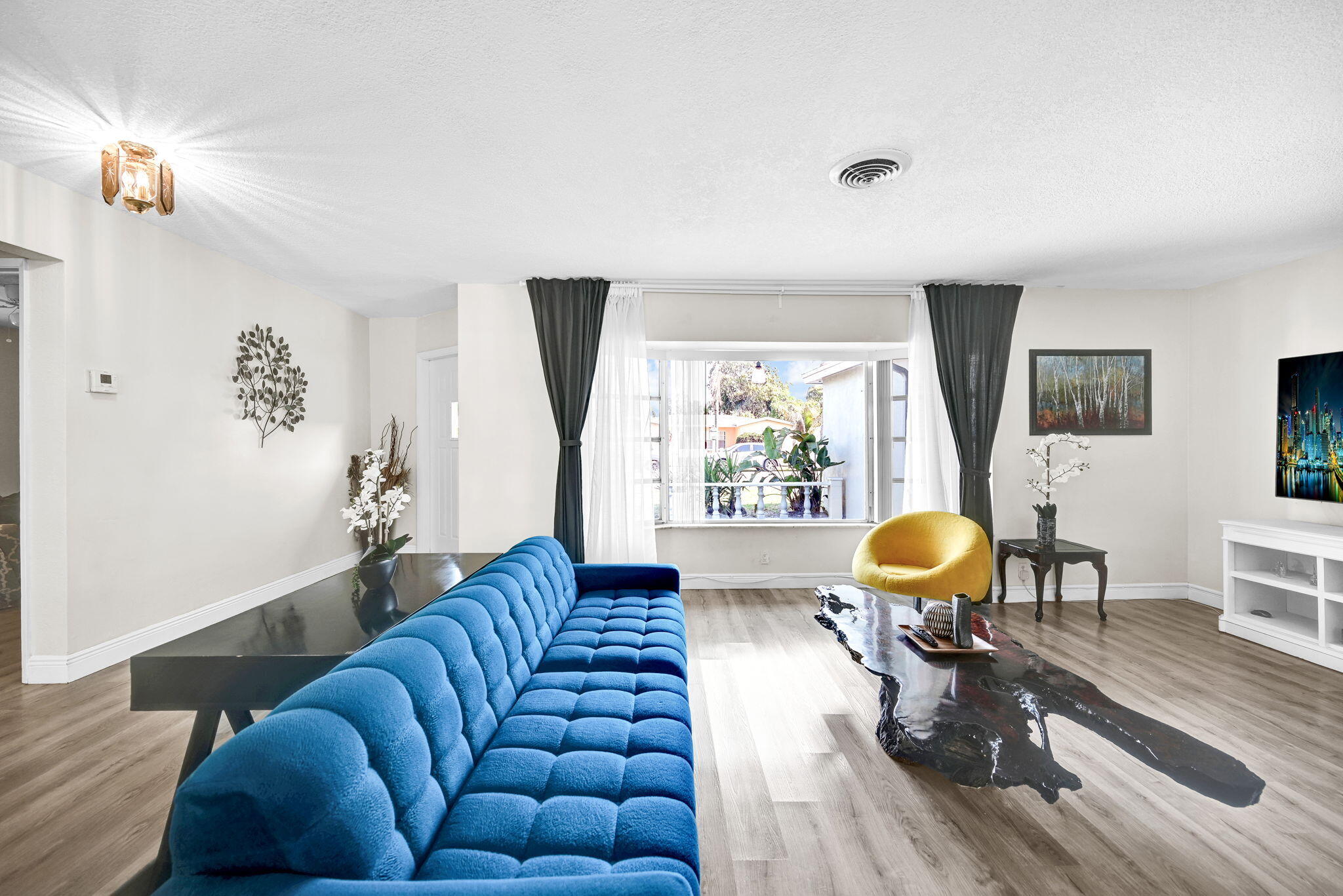 OAKLAND ESTATES 4TH SEC - Residential