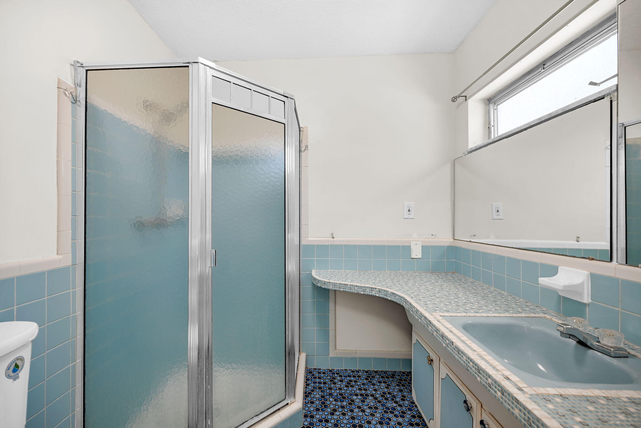 OAKLAND ESTATES 4TH SEC - Residential