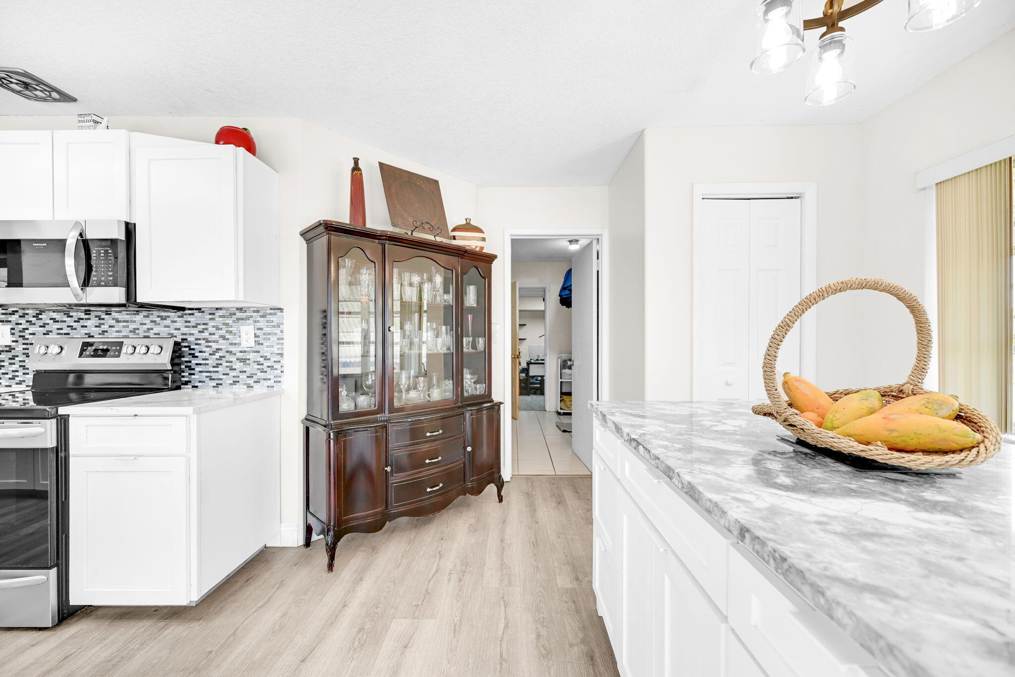 OAKLAND ESTATES 4TH SEC - Residential