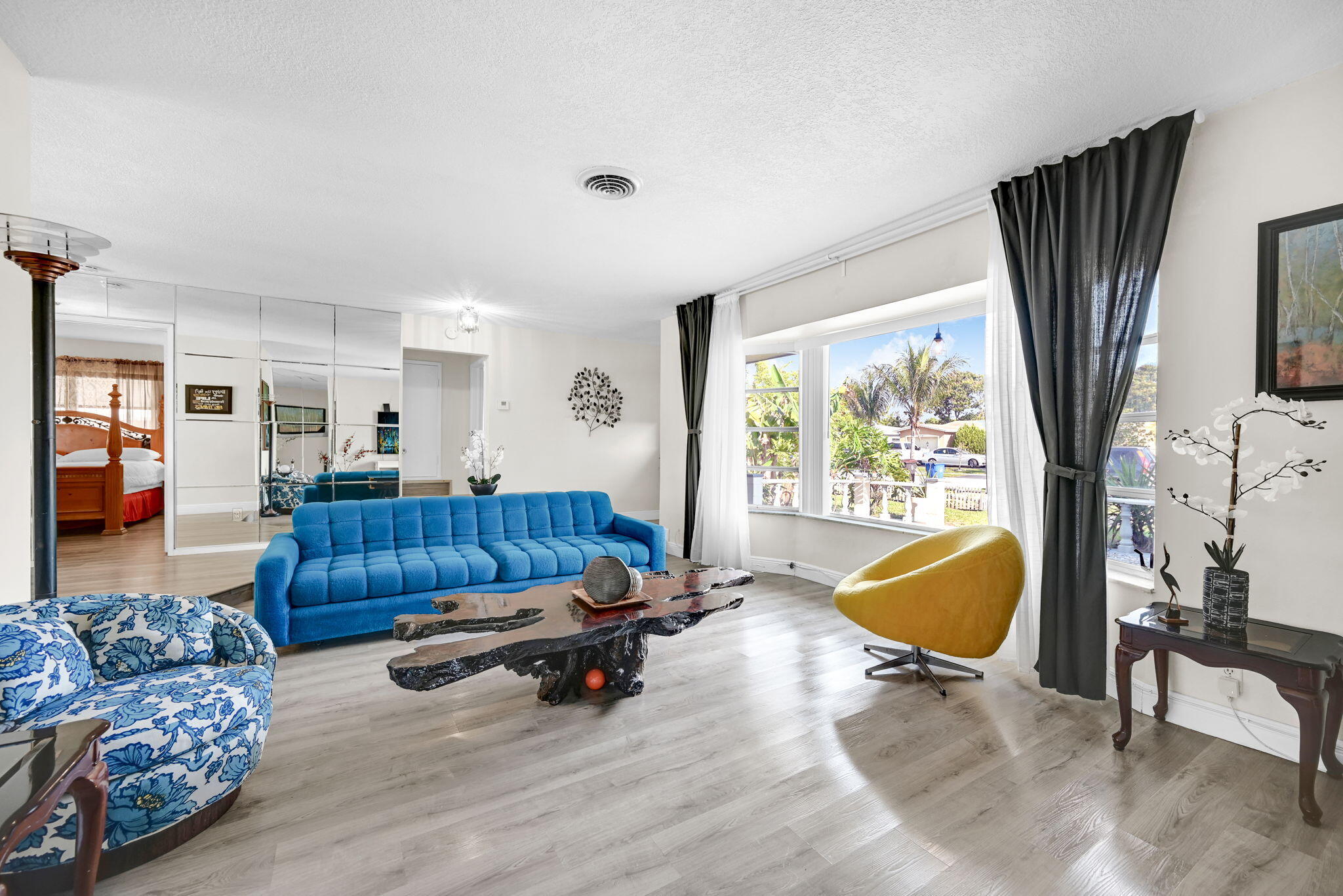 OAKLAND ESTATES 4TH SEC - Residential