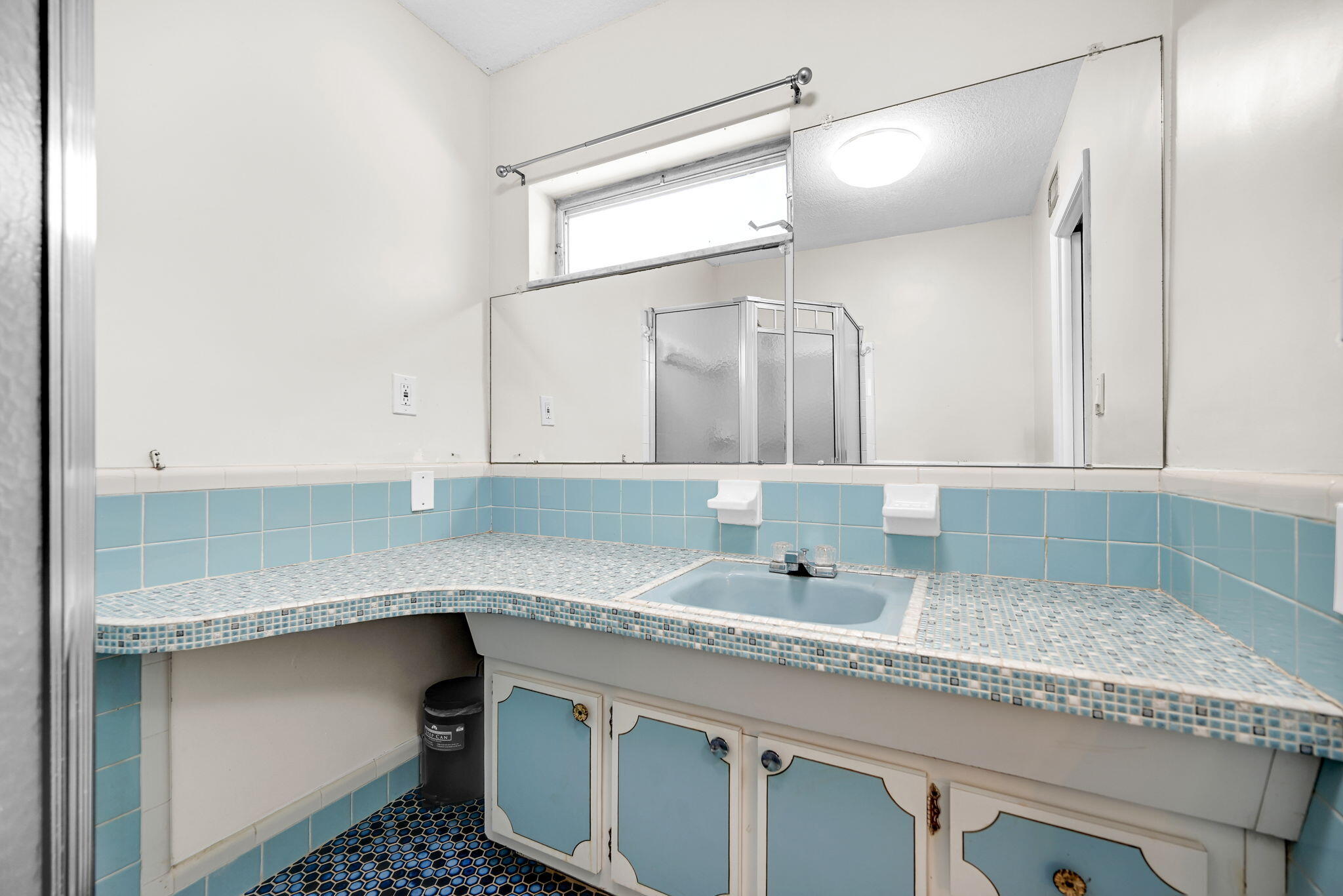 OAKLAND ESTATES 4TH SEC - Residential