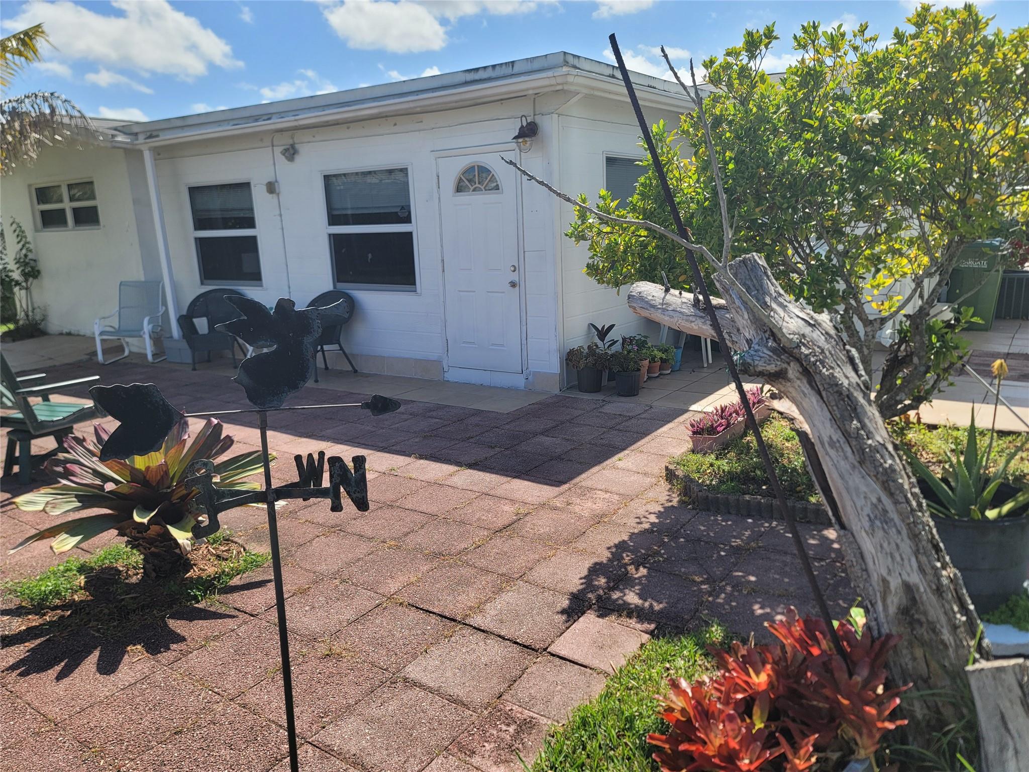 Paradise Gardens Sec 2 69 - Residential