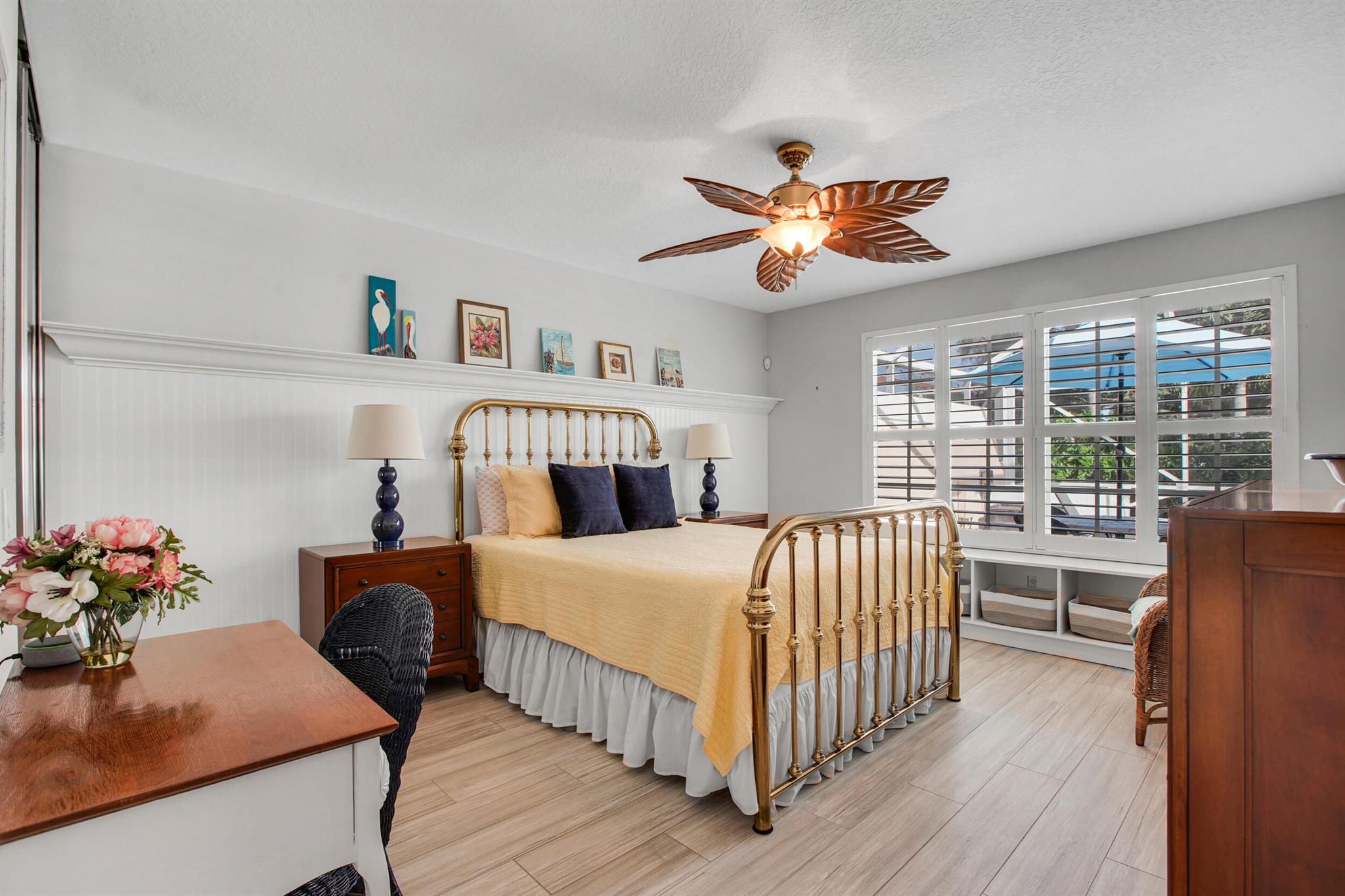 ISLES AT PALM BEACH GARDE - Residential