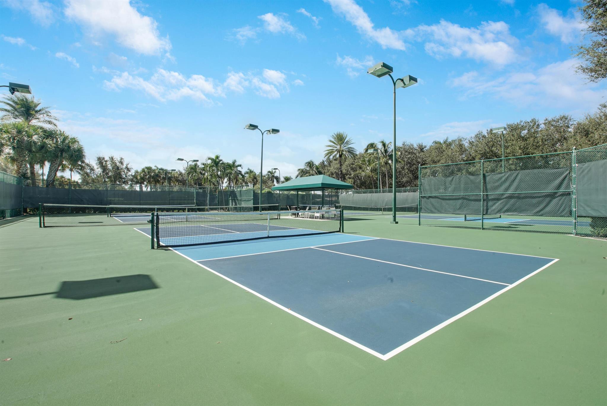 ISLES AT PALM BEACH GARDE - Residential