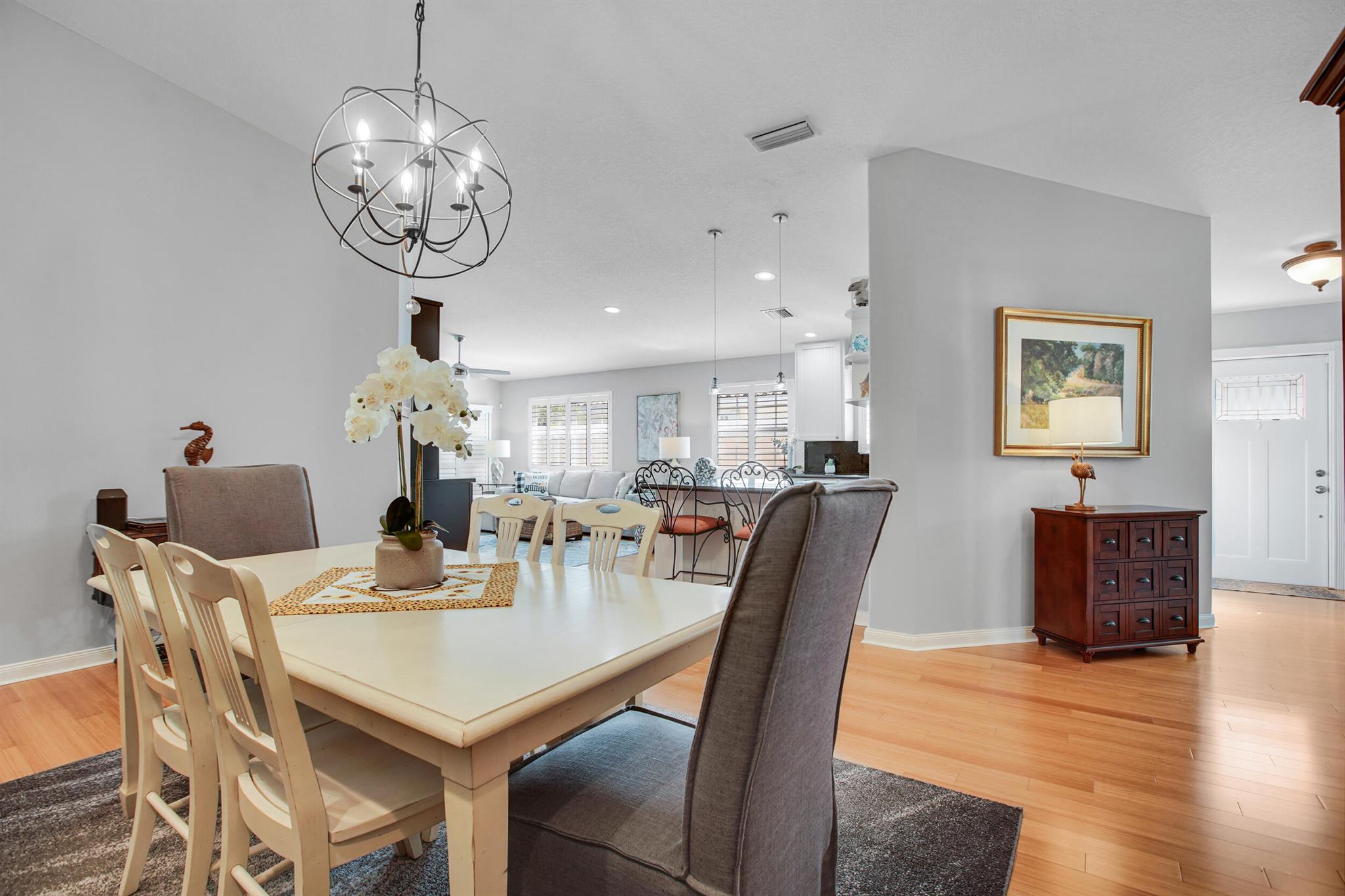 ISLES AT PALM BEACH GARDE - Residential