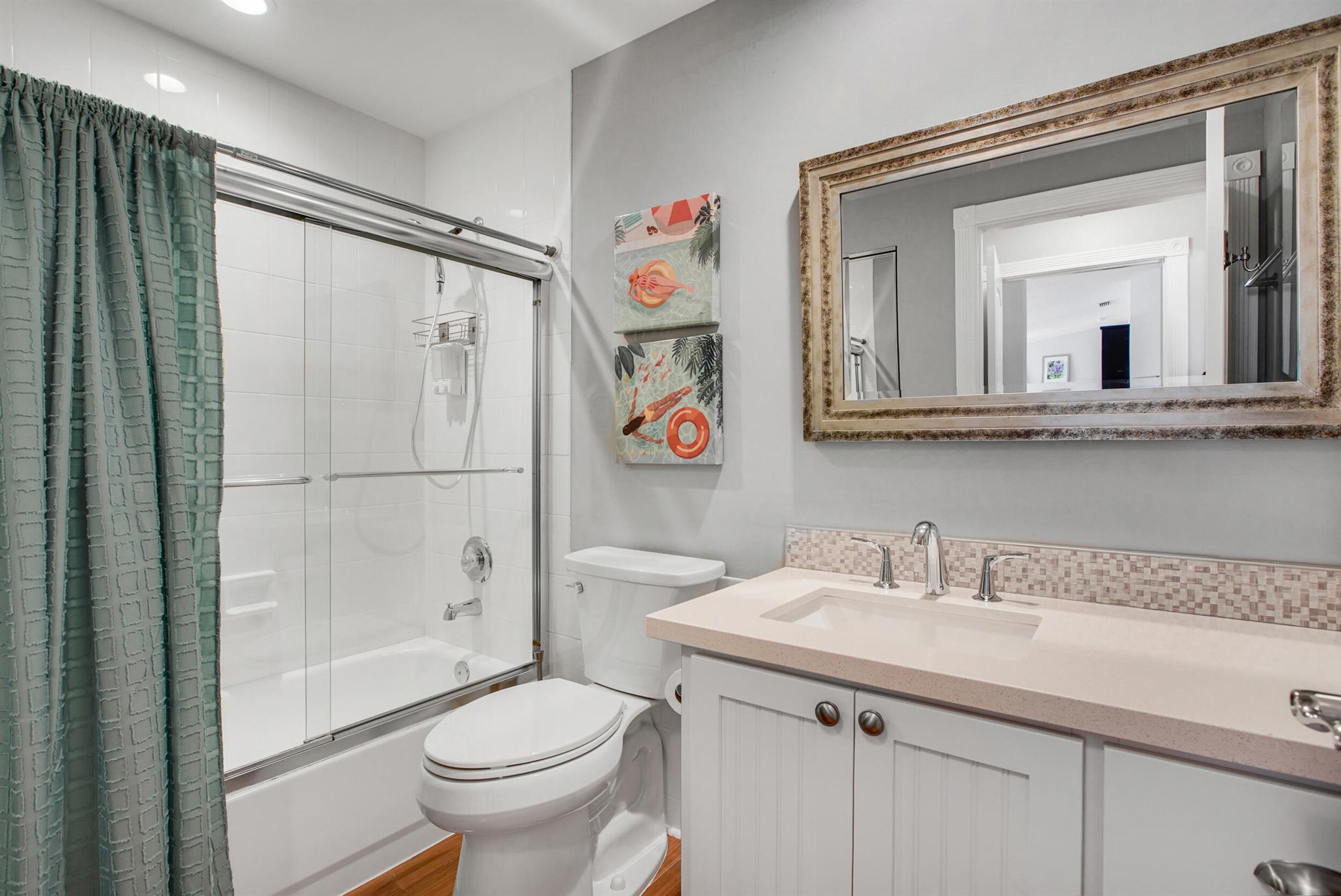 ISLES AT PALM BEACH GARDE - Residential