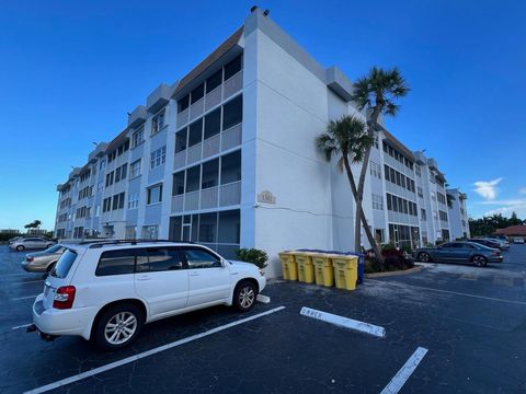 A home in Lake Worth Beach