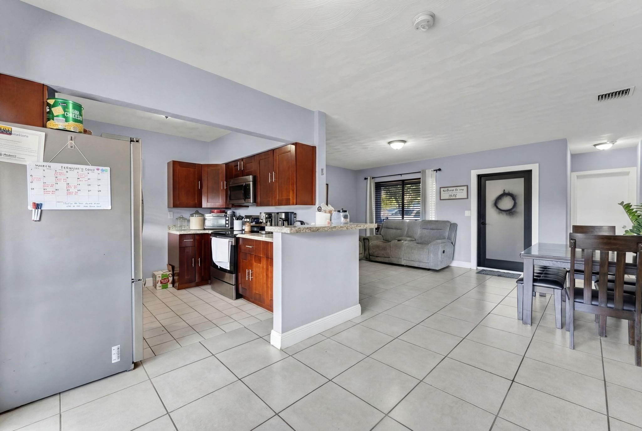 Driftwood Plaza 49-26 B - Residential