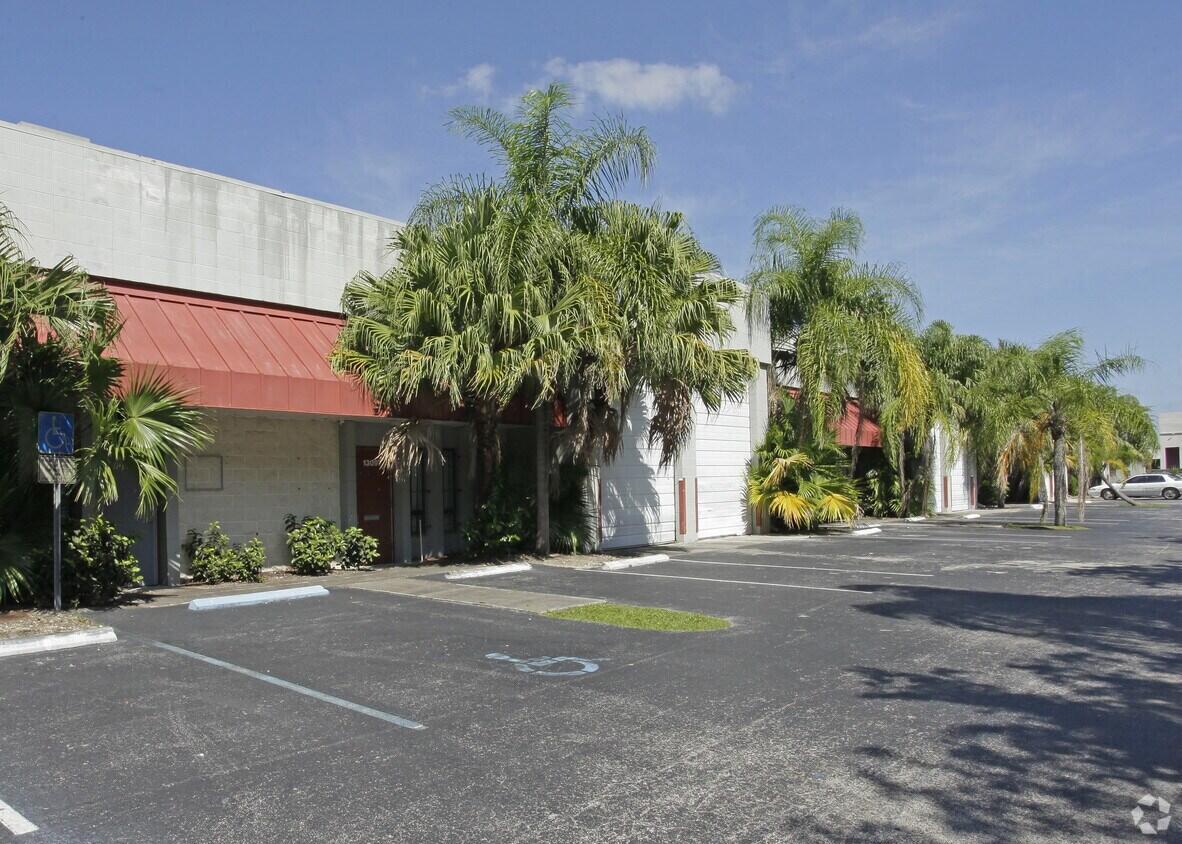 TAMIAMI AIRPORT WHSE COND - Commercial Sale