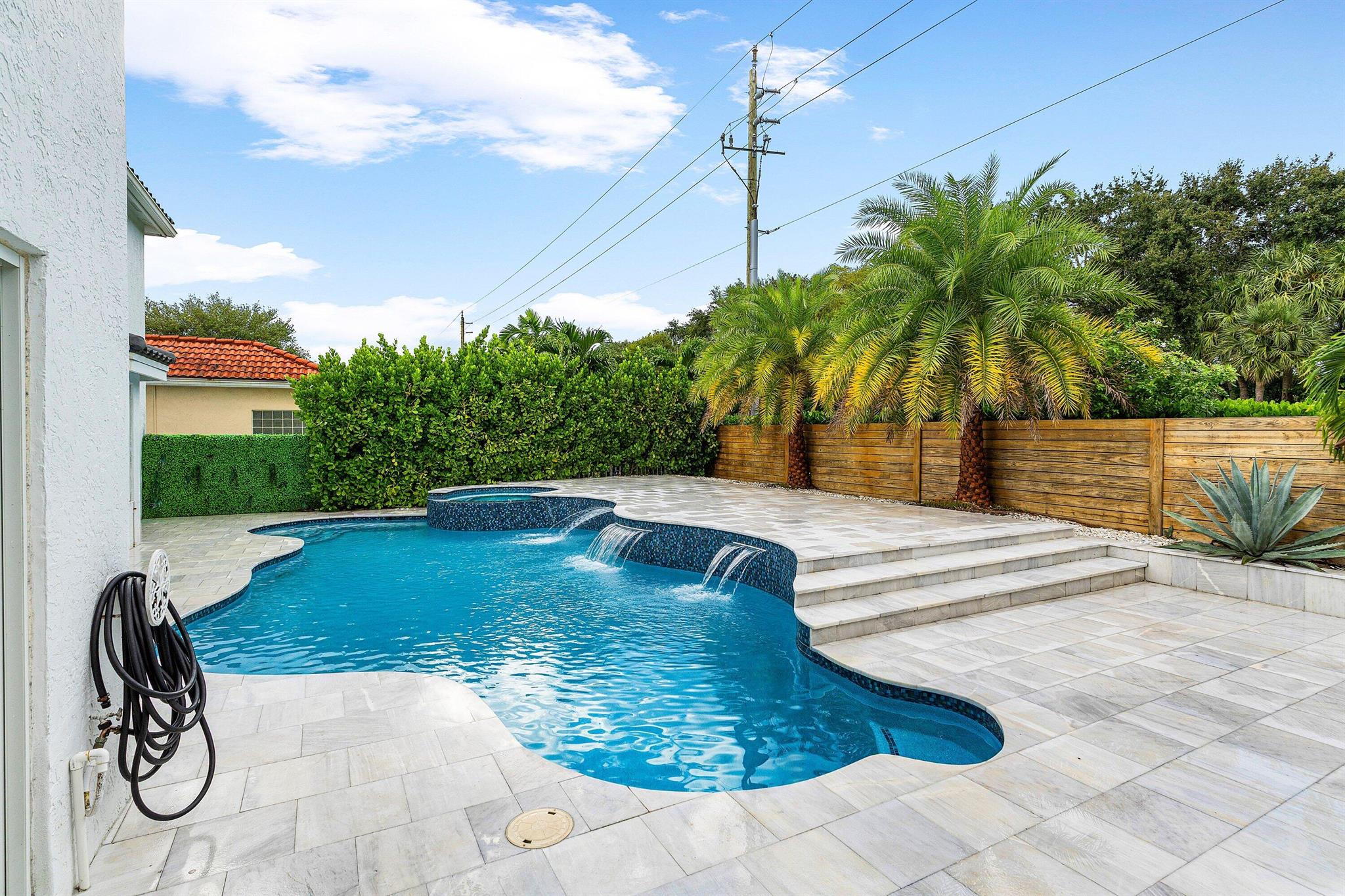 SONATA AT MISSION BAY - Residential