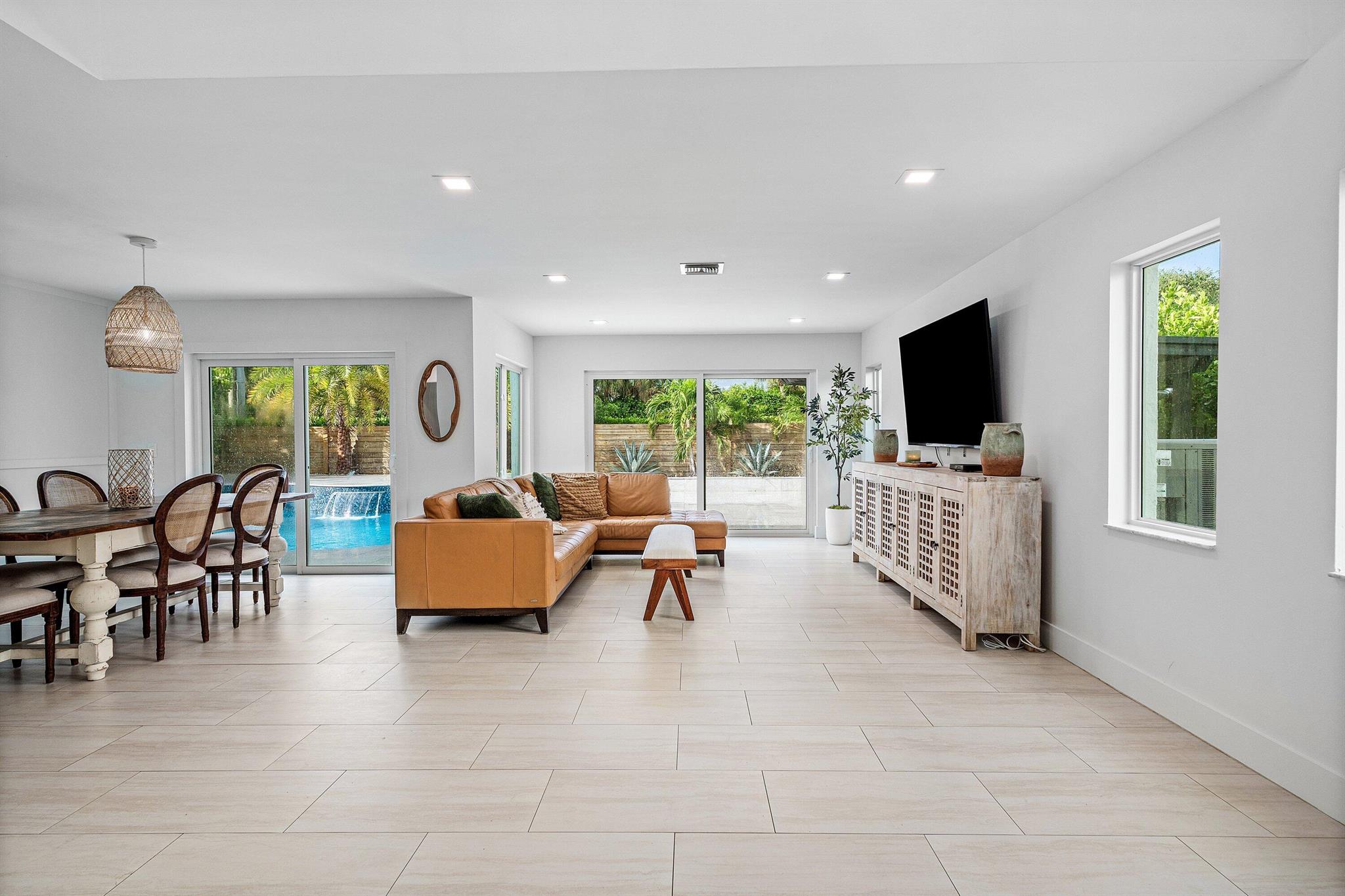 SONATA AT MISSION BAY - Residential