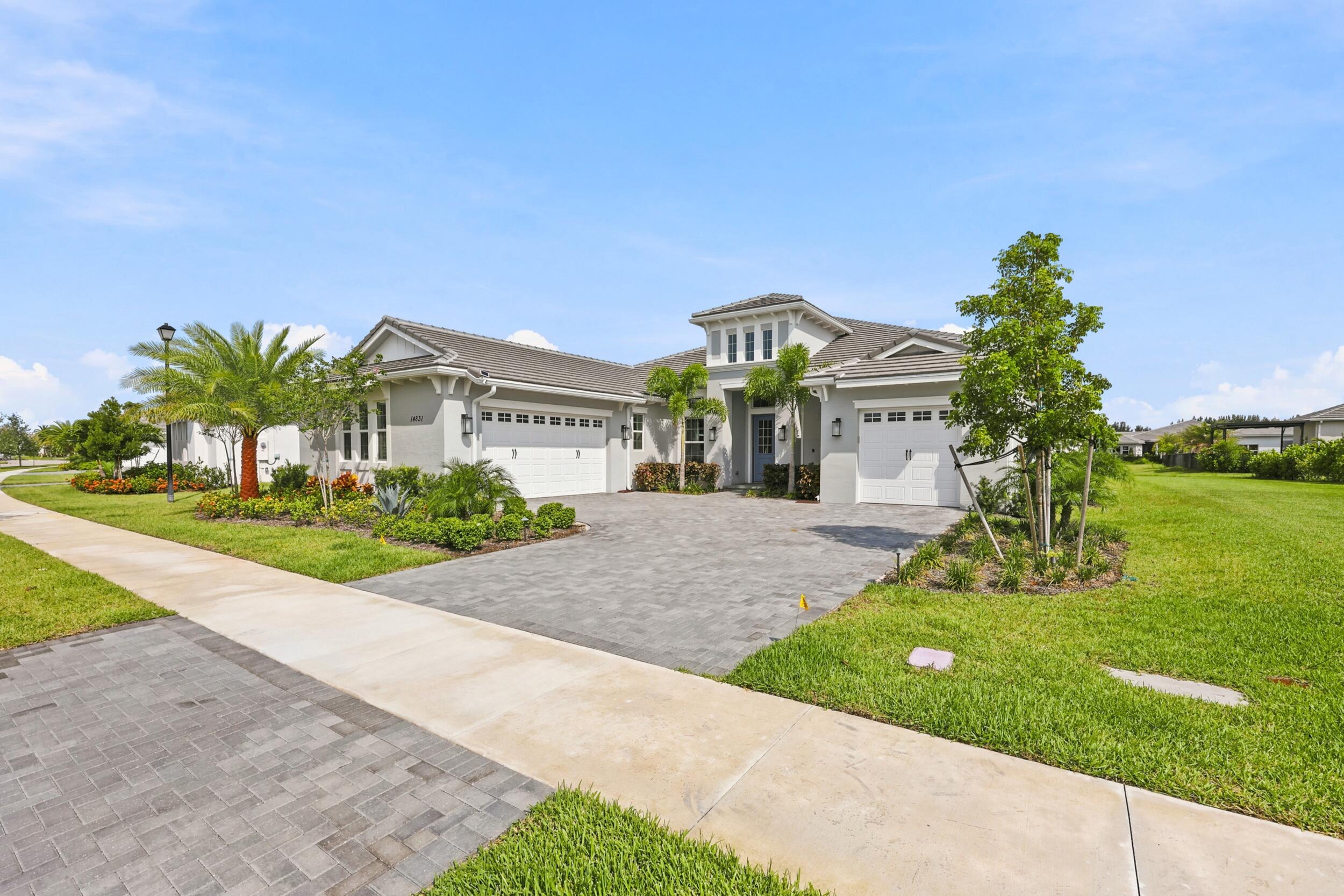 14831 Wildwood Circle