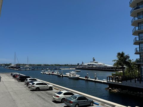 4500 N Flagler Drive D7 West Palm Beach FL 33407