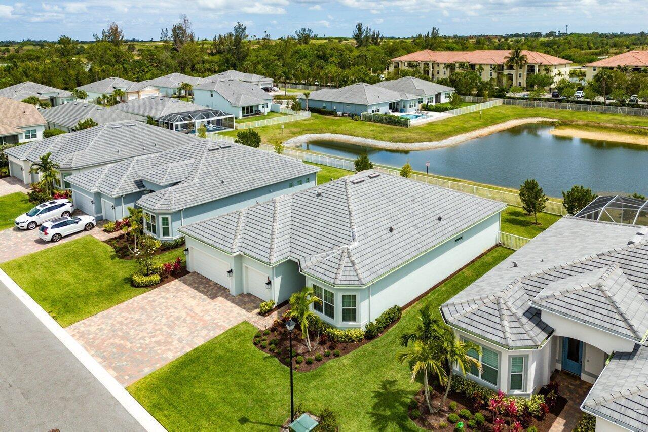 WINDSONG ESTATES - Residential