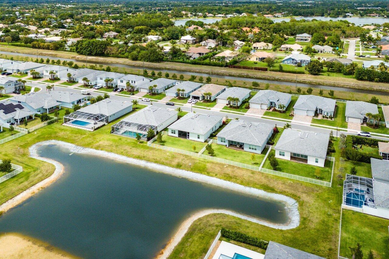 WINDSONG ESTATES - Residential