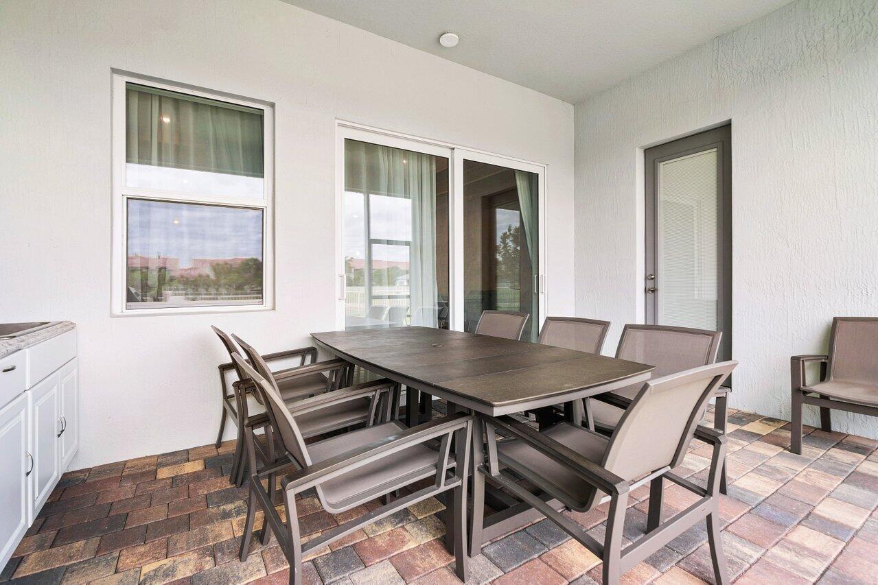 WINDSONG ESTATES - Residential