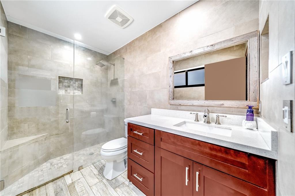 PARKWOOD V 140-6 B - Residential