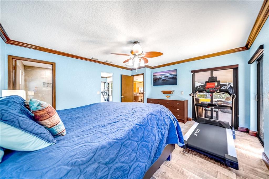 PARKWOOD V 140-6 B - Residential