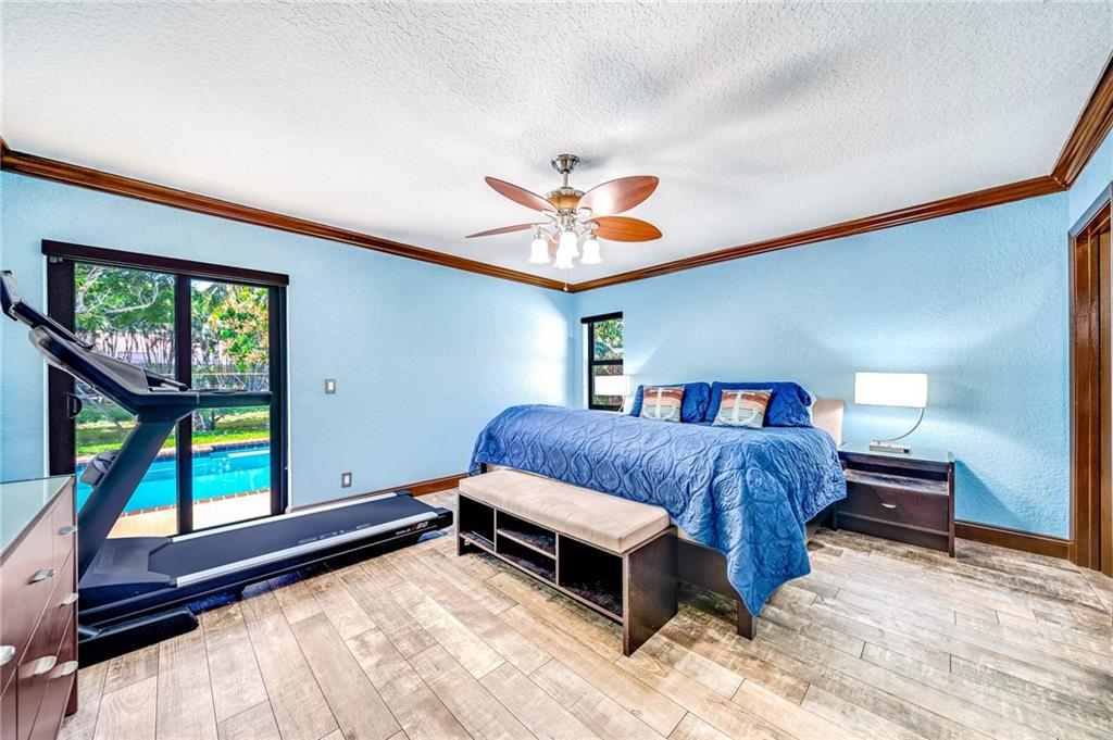 PARKWOOD V 140-6 B - Residential