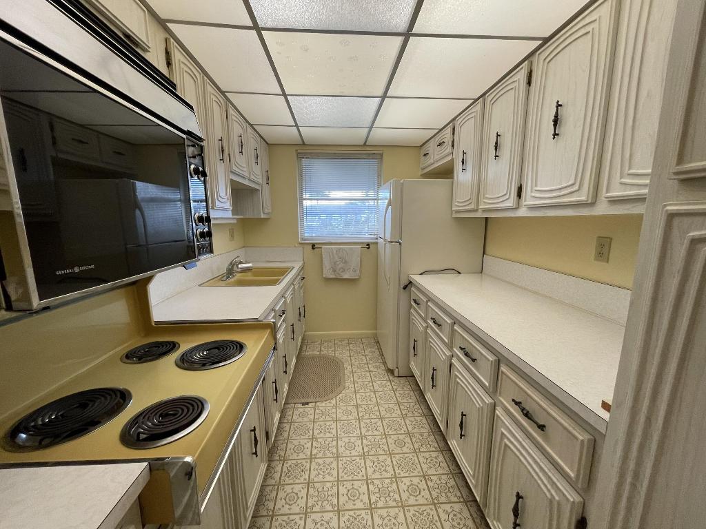 680 High Point Boulevard N C