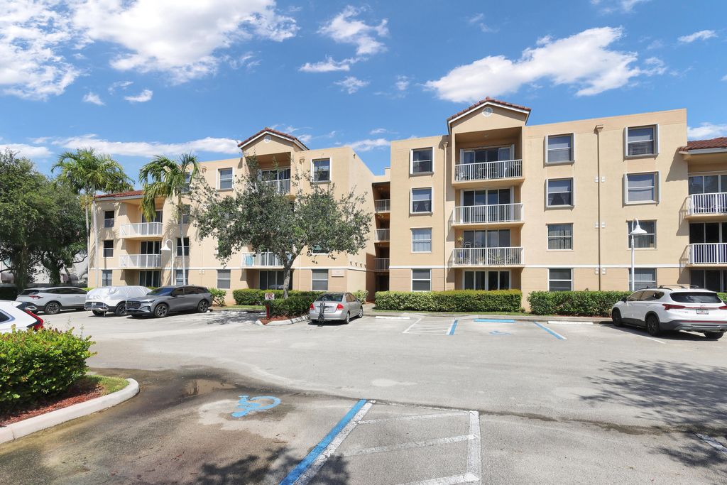 Photo of 529 E Sheridan Street #2061, Dania Beach, FL 33004 (MLS # B26001372)