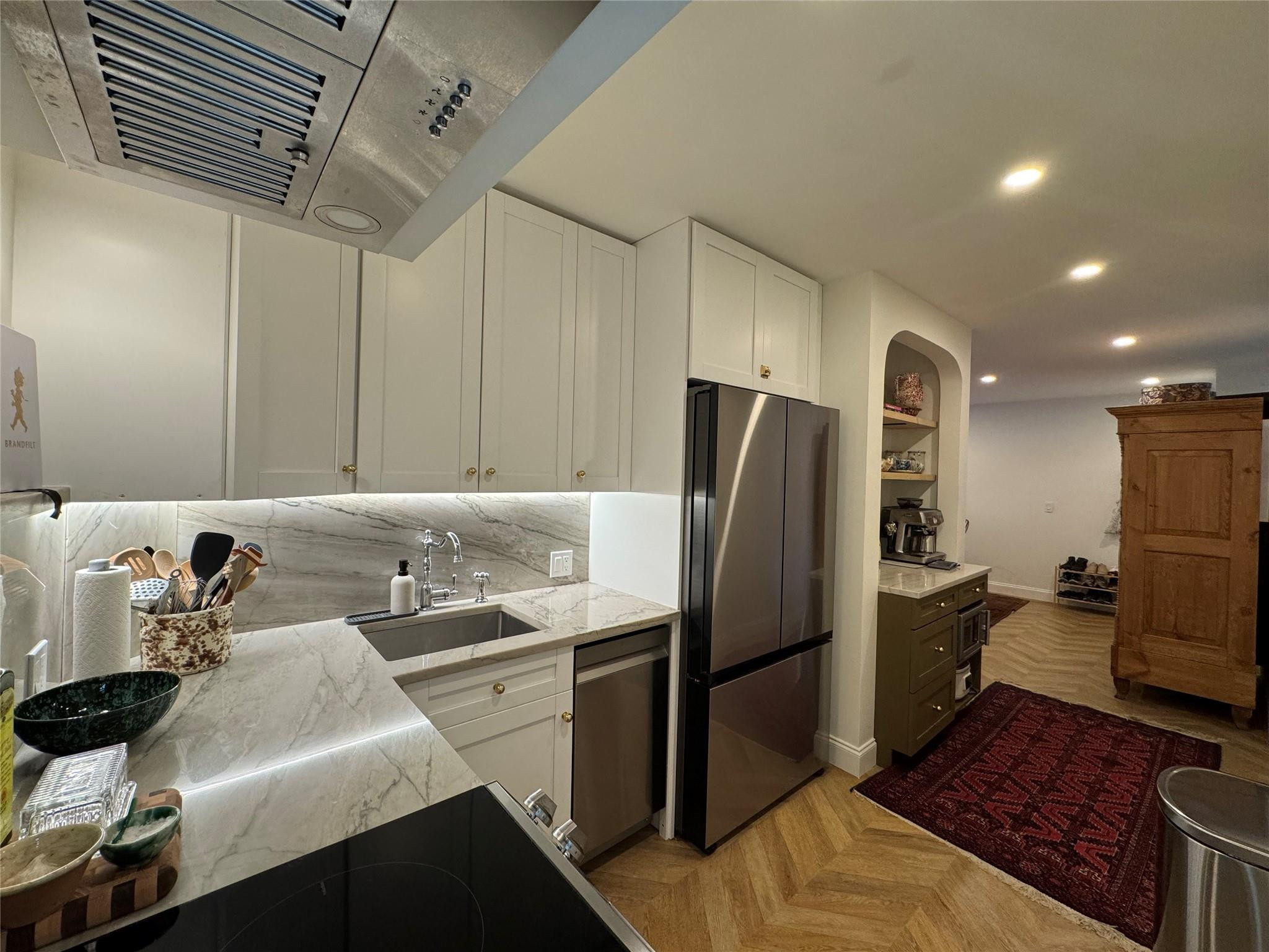 Legal Description MANOR - Residential