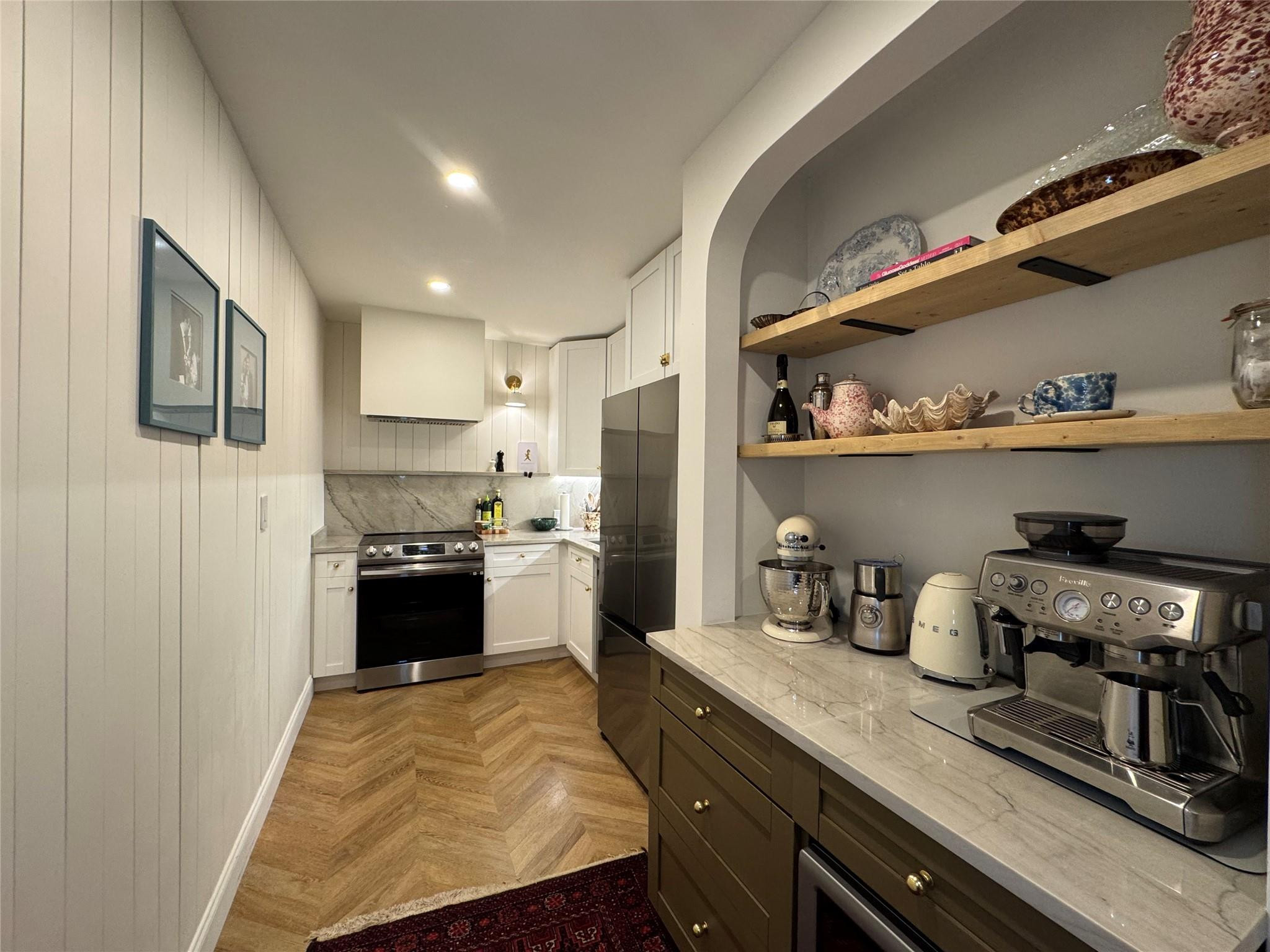 Legal Description MANOR - Residential