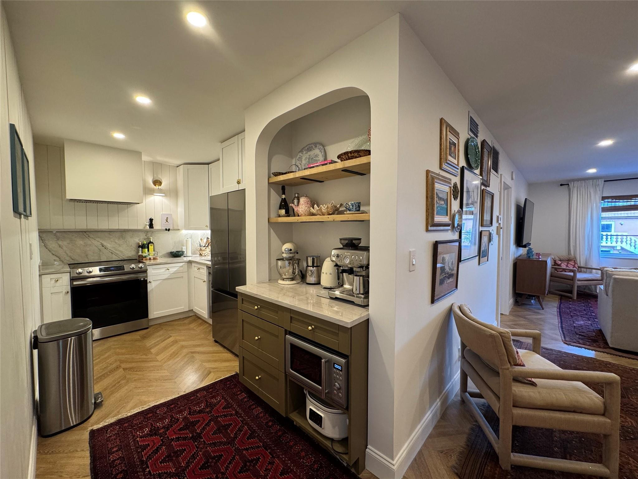 Legal Description MANOR - Residential