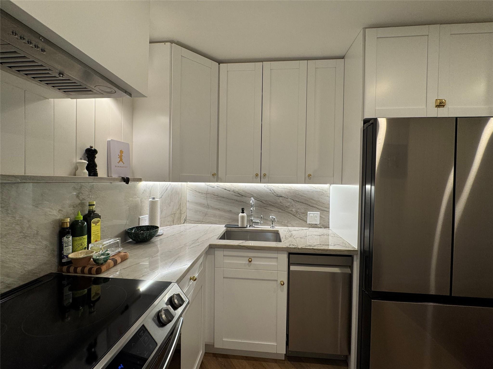 Legal Description MANOR - Residential