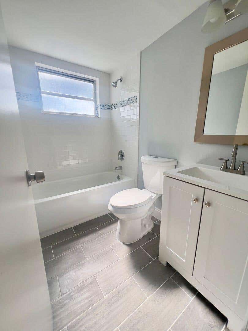 Photo of 665 Glouchester ST #2, Boca Raton, FL 33487 (MLS # B26051257)