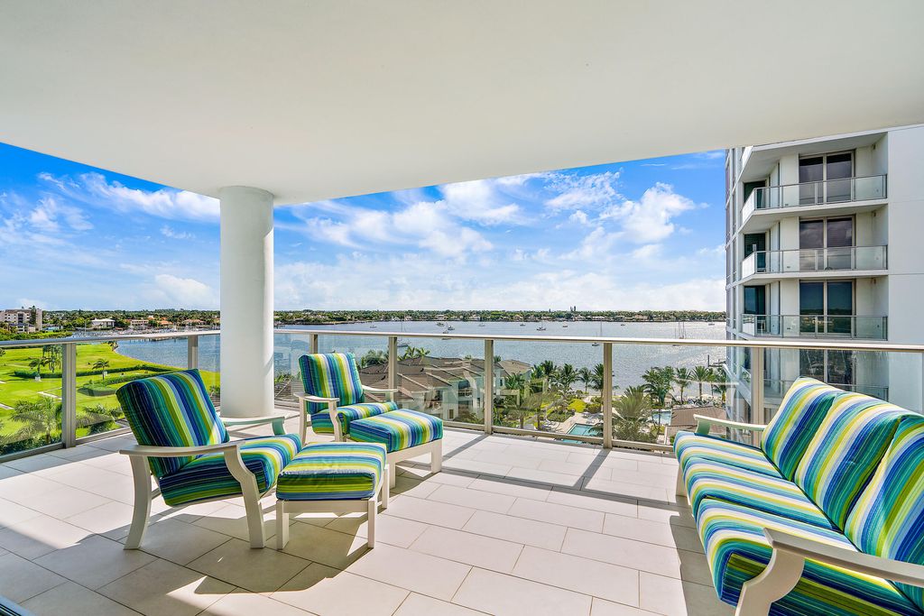 Photo of 1 Water Club Way #704, North Palm Beach, FL 33408 (MLS # B26026096)