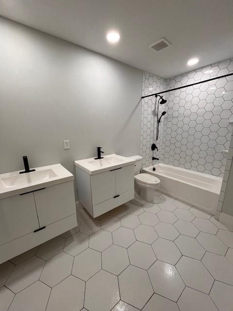 Towngate 156-11 B - Residential Lease
