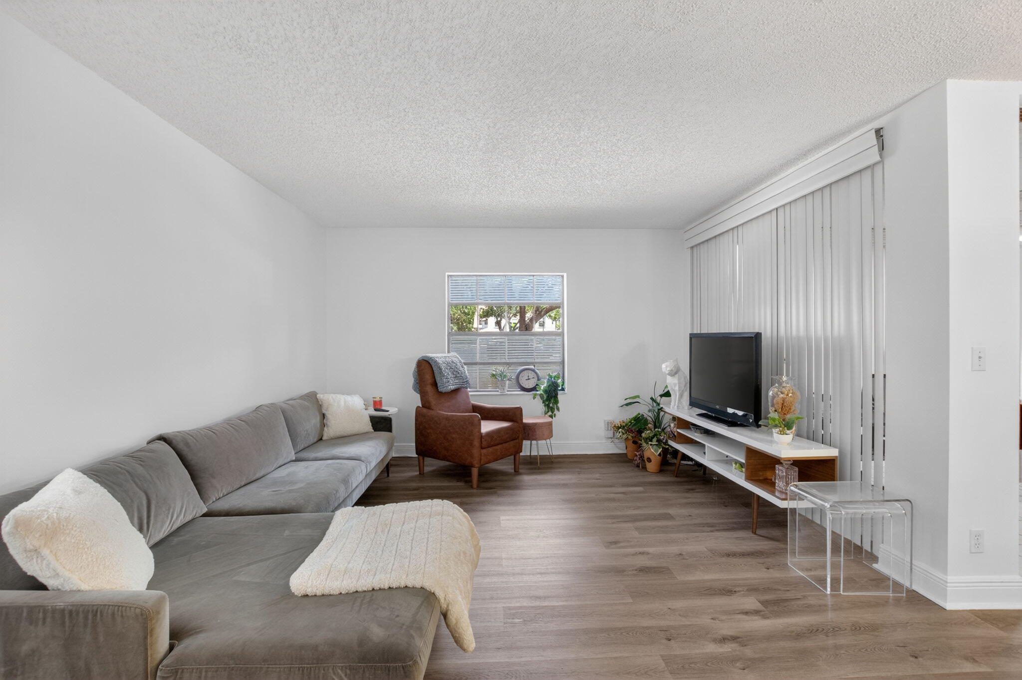 PLATINA / ALEXANDRA VILLAGE - Residential