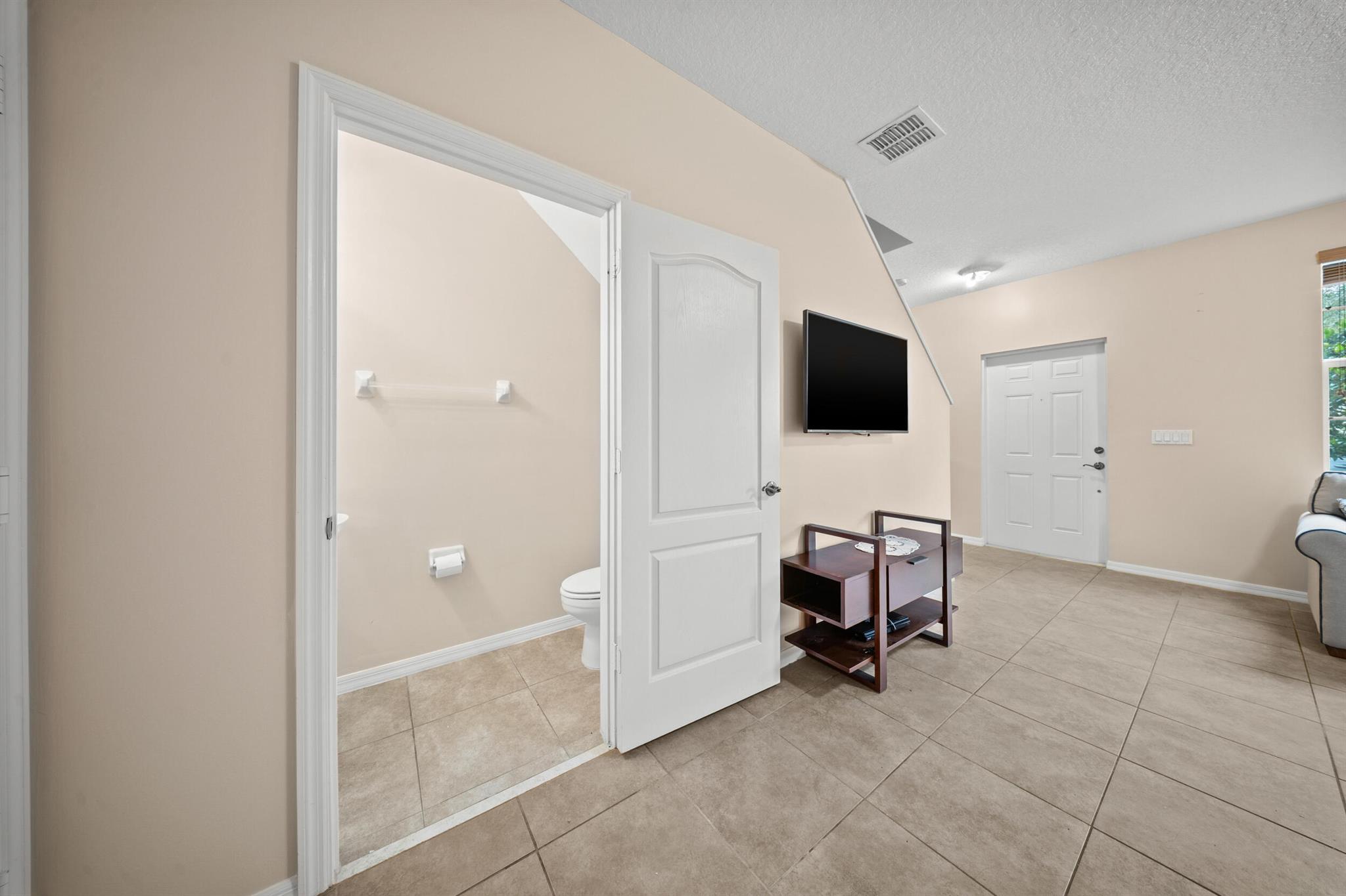 EAST LAKE VILLAGE NO 3 - Residential Lease