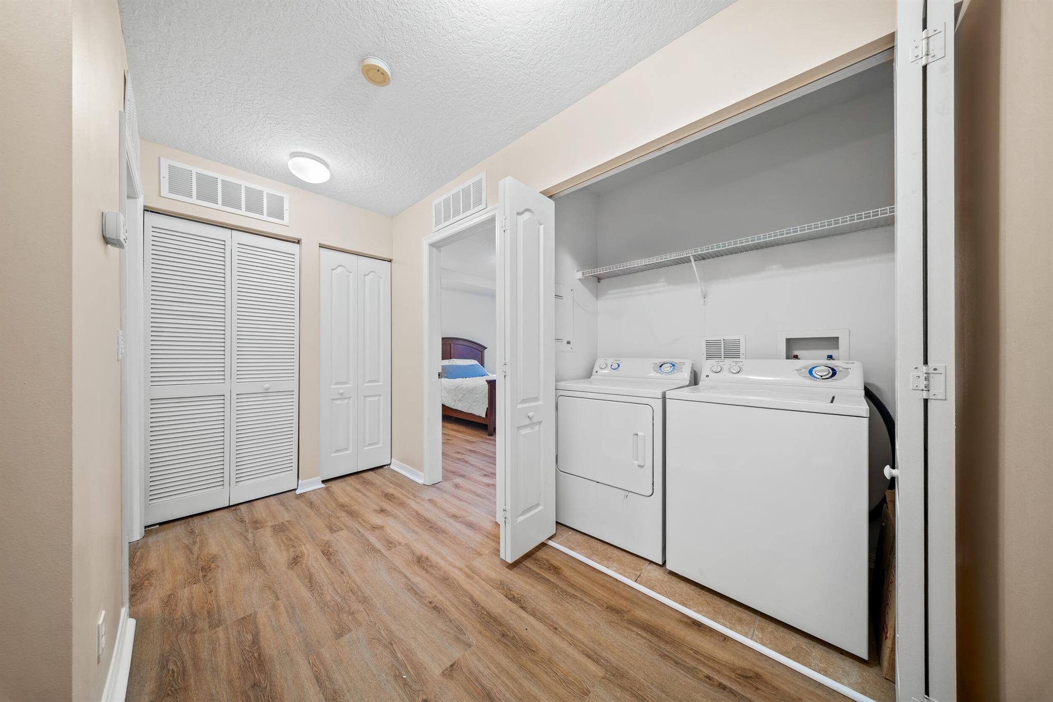 EAST LAKE VILLAGE NO 3 - Residential Lease