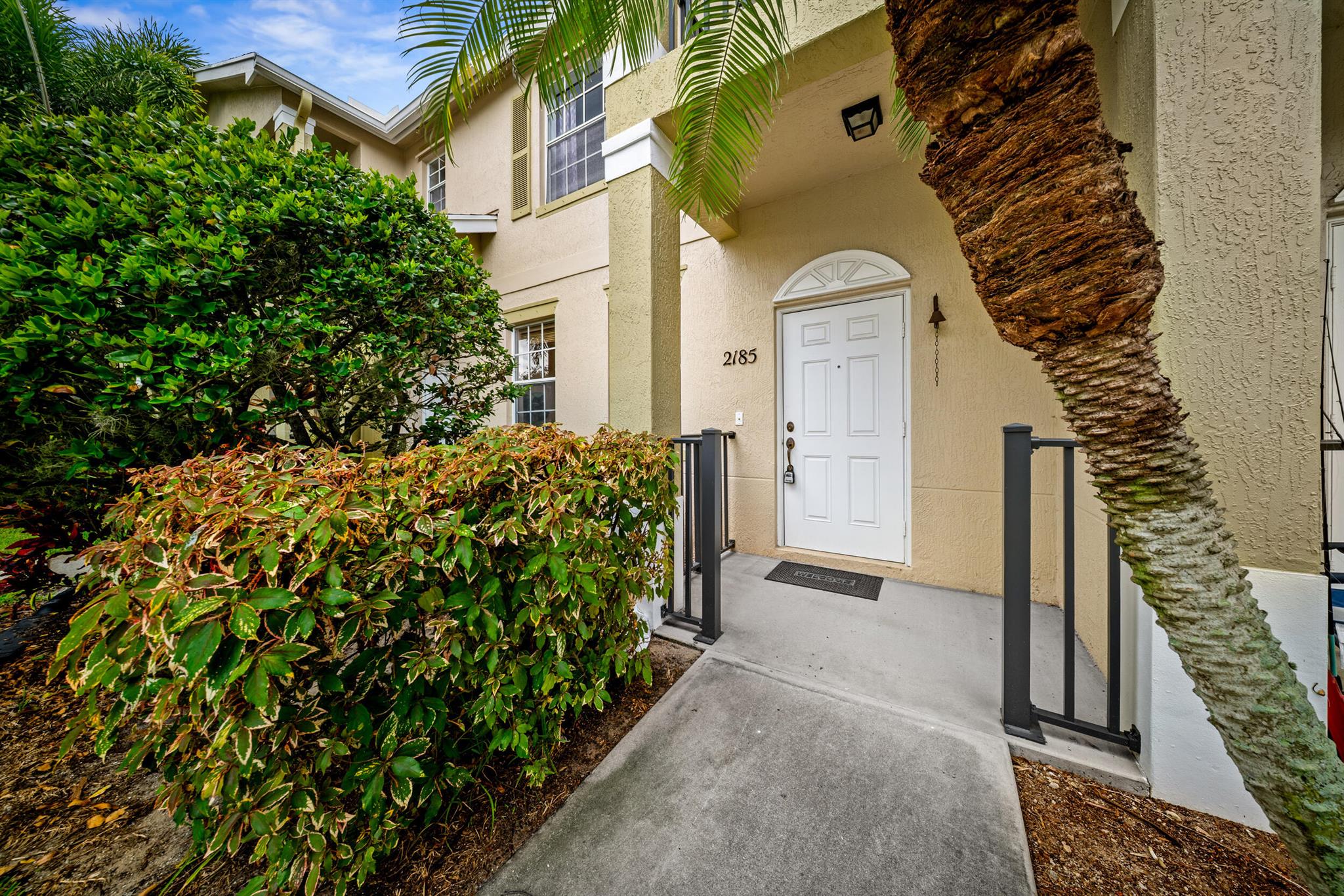 EAST LAKE VILLAGE NO 3 - Residential Lease