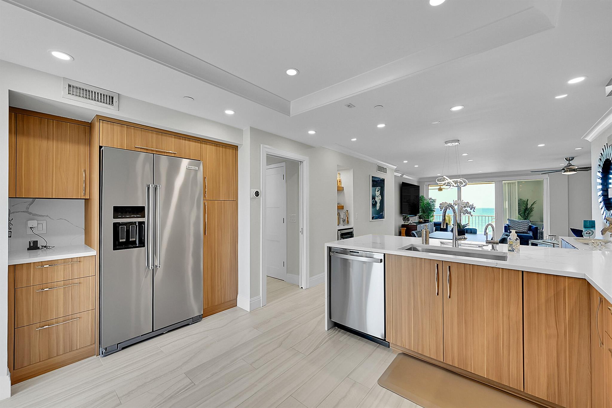 3101 S Ocean Boulevard 520