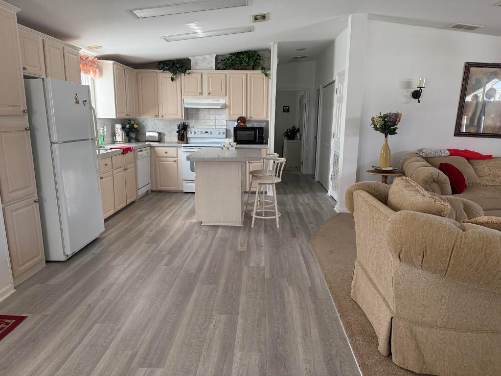 Spanish Lakes Fairways - Residential