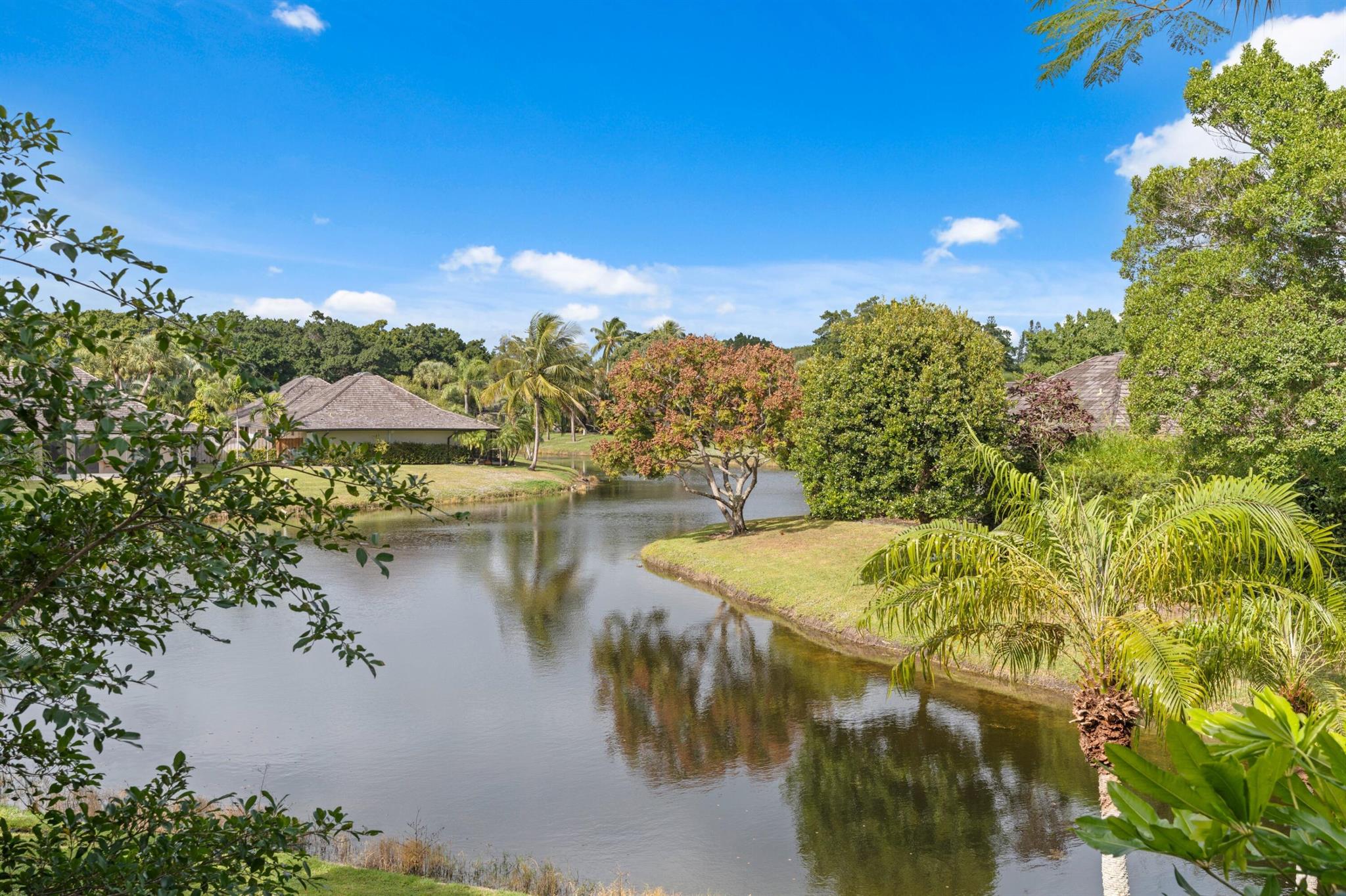 PEBBLEWOOD CONDO - Residential