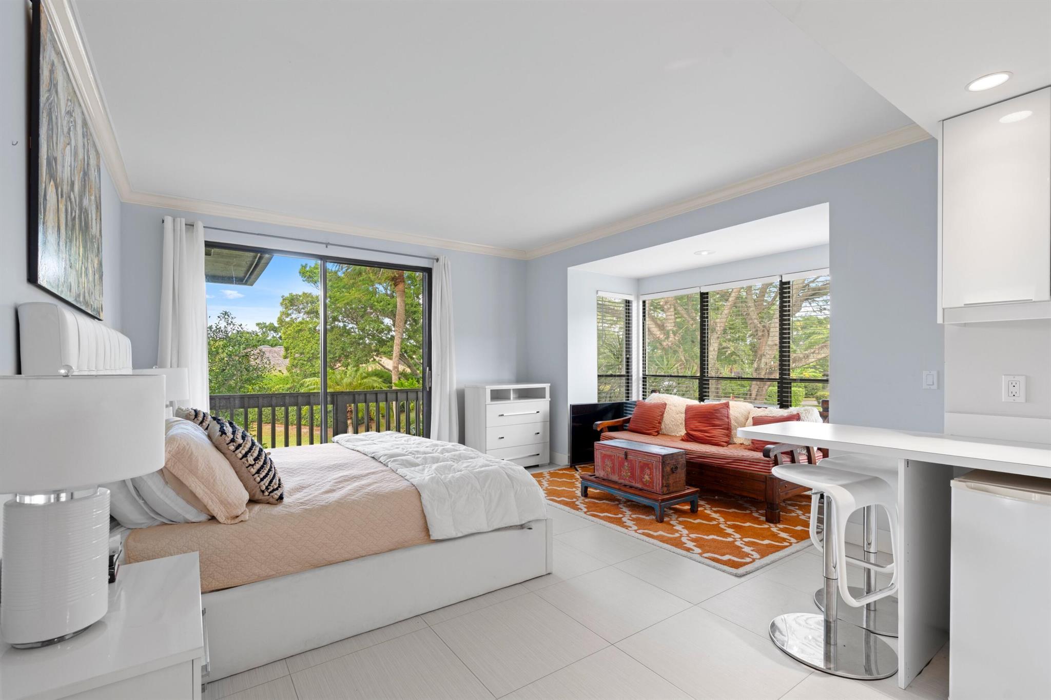 PEBBLEWOOD CONDO - Residential