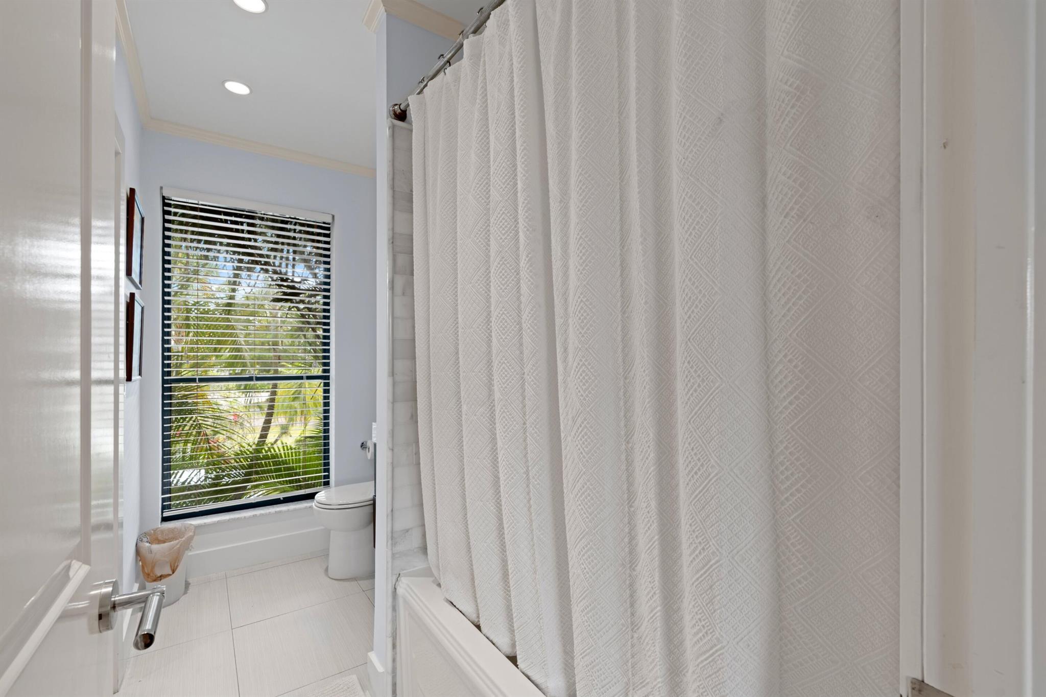 PEBBLEWOOD CONDO - Residential