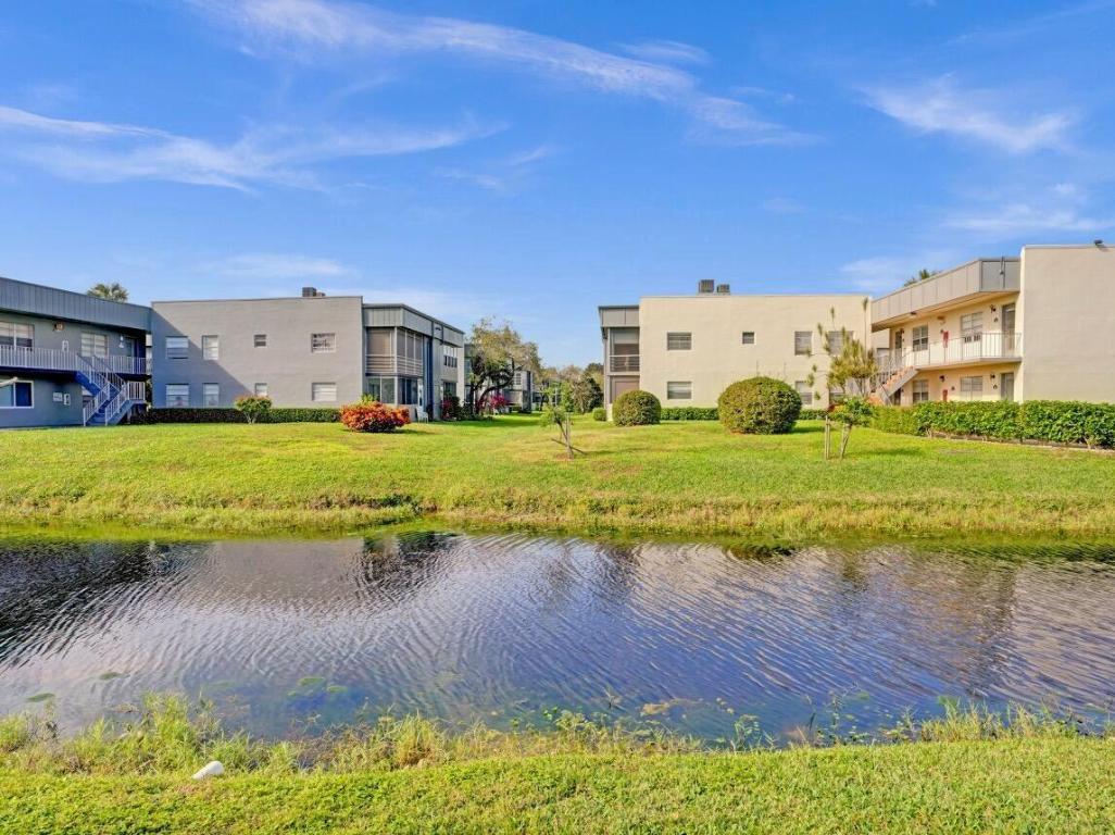 KINGS POINT BURGUNDY CONDOS - Residential