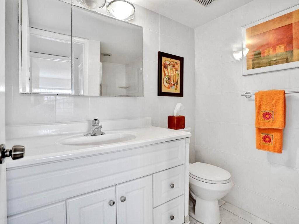 KINGS POINT BURGUNDY CONDOS - Residential