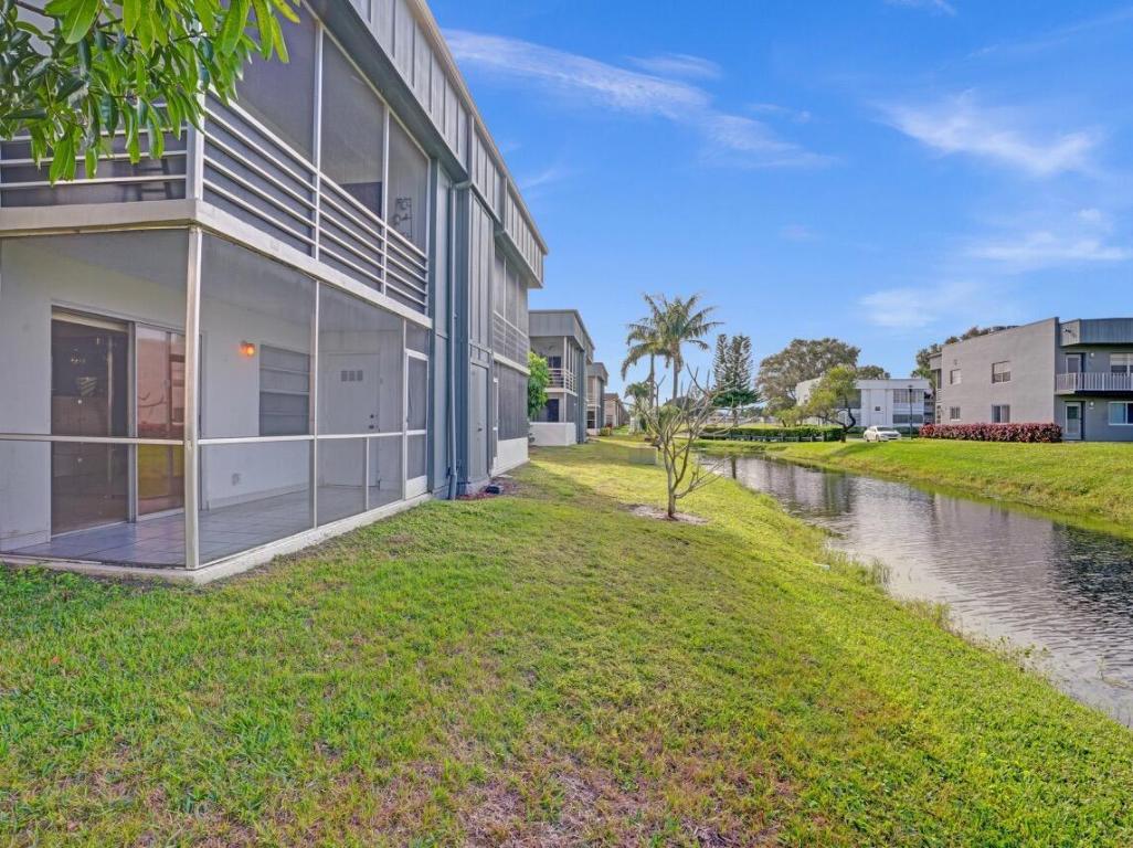 KINGS POINT BURGUNDY CONDOS - Residential