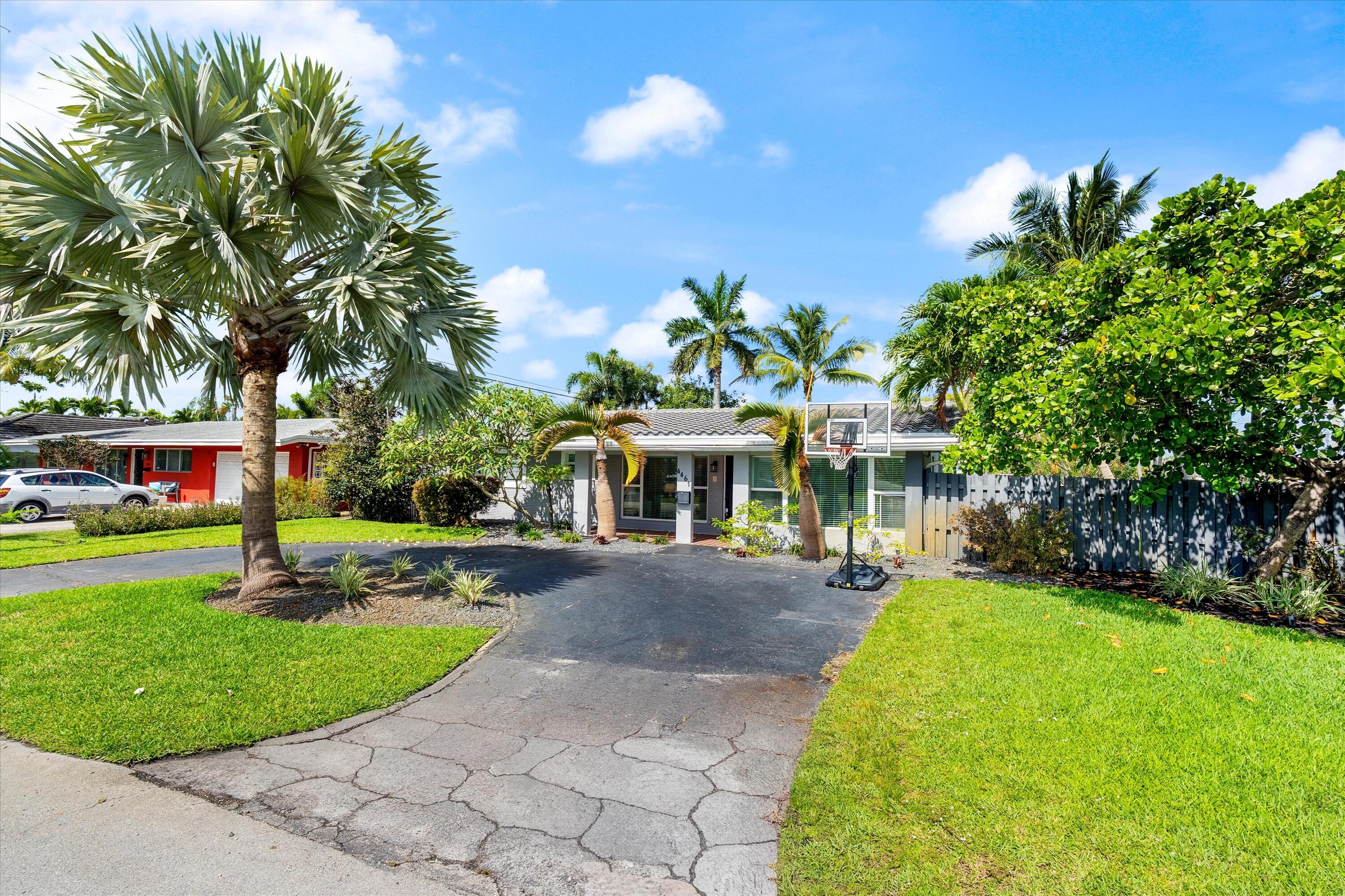 CORAL HEIGHTS SEC ONE - Residential
